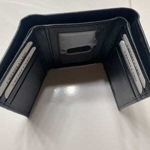 Elegant Black Leather Card Holder Estalon men’s trifold wallet